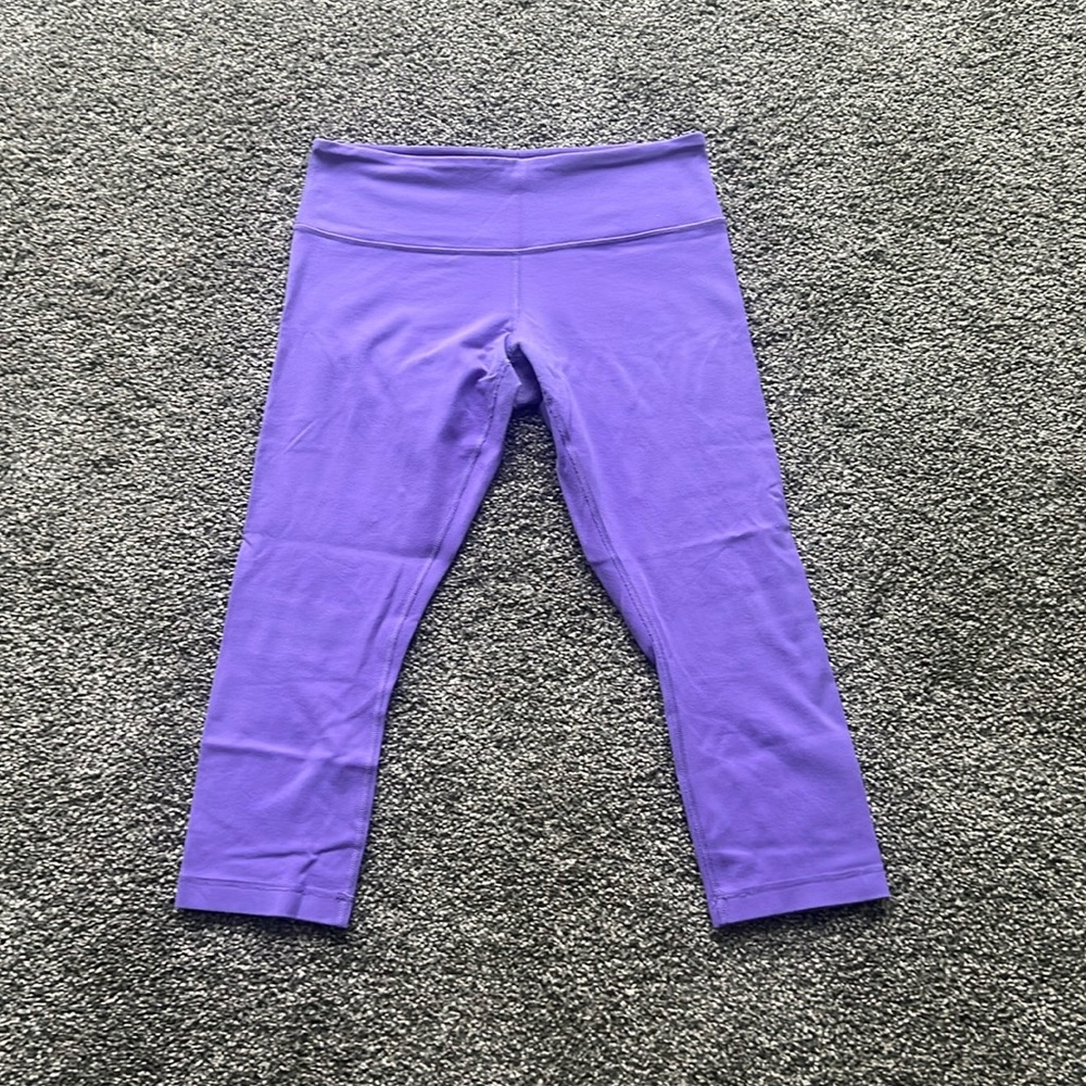 Lululemon Wunder Under Crop